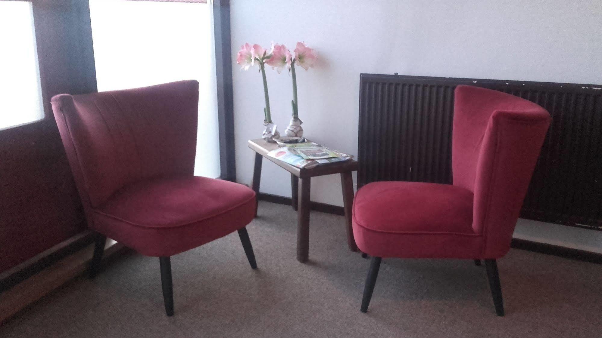 Hotel Restaurant De Buizerd Langedijk Екстериор снимка